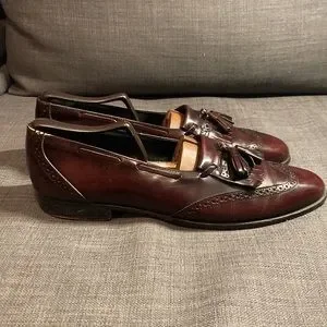 VINTAGE Johnston & Murphy Brogue Loafers with Tassels Vintage Johnston Murphy Optima Wingtip Tassel Black Leather  main image 3